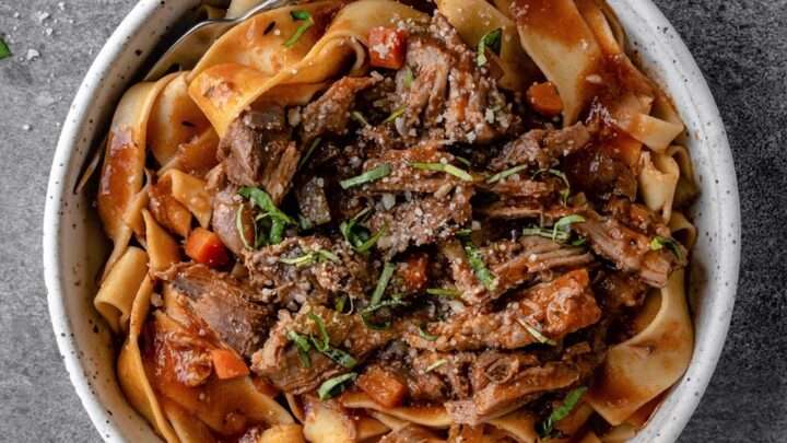 50 Delicious Recipes Made with Wine