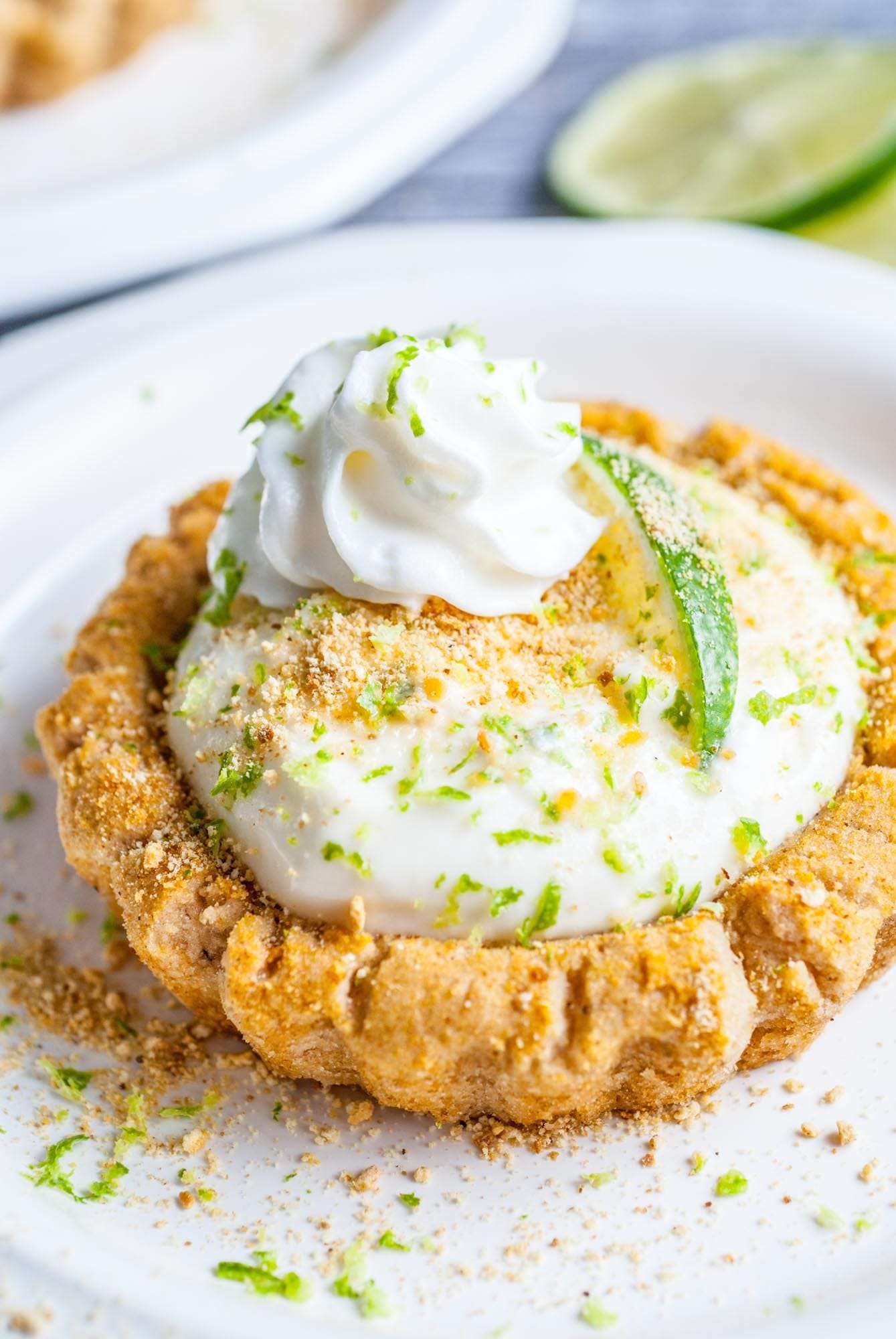Crumbl key lime cookie