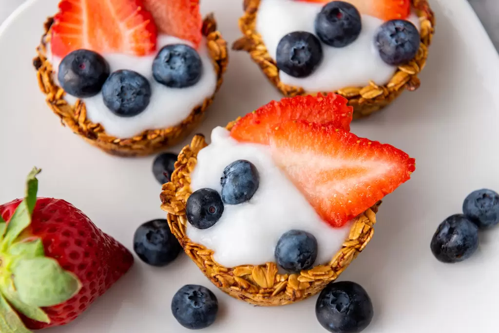 Granola Berry Cups - A Delicious Treat Granola Berry Cups Land Close