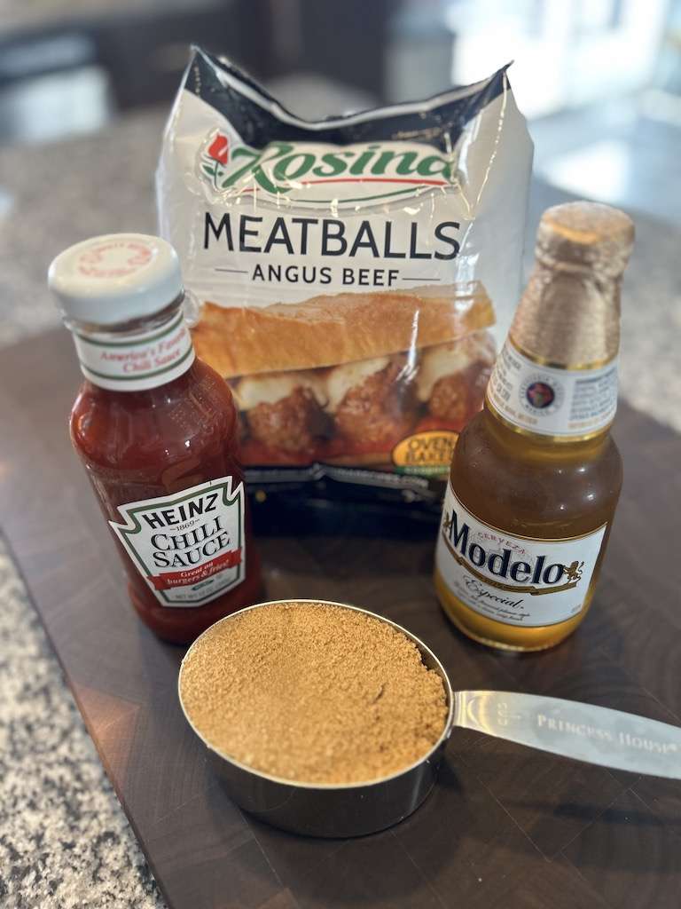 The 4 ingredients to make drunk meatballs.