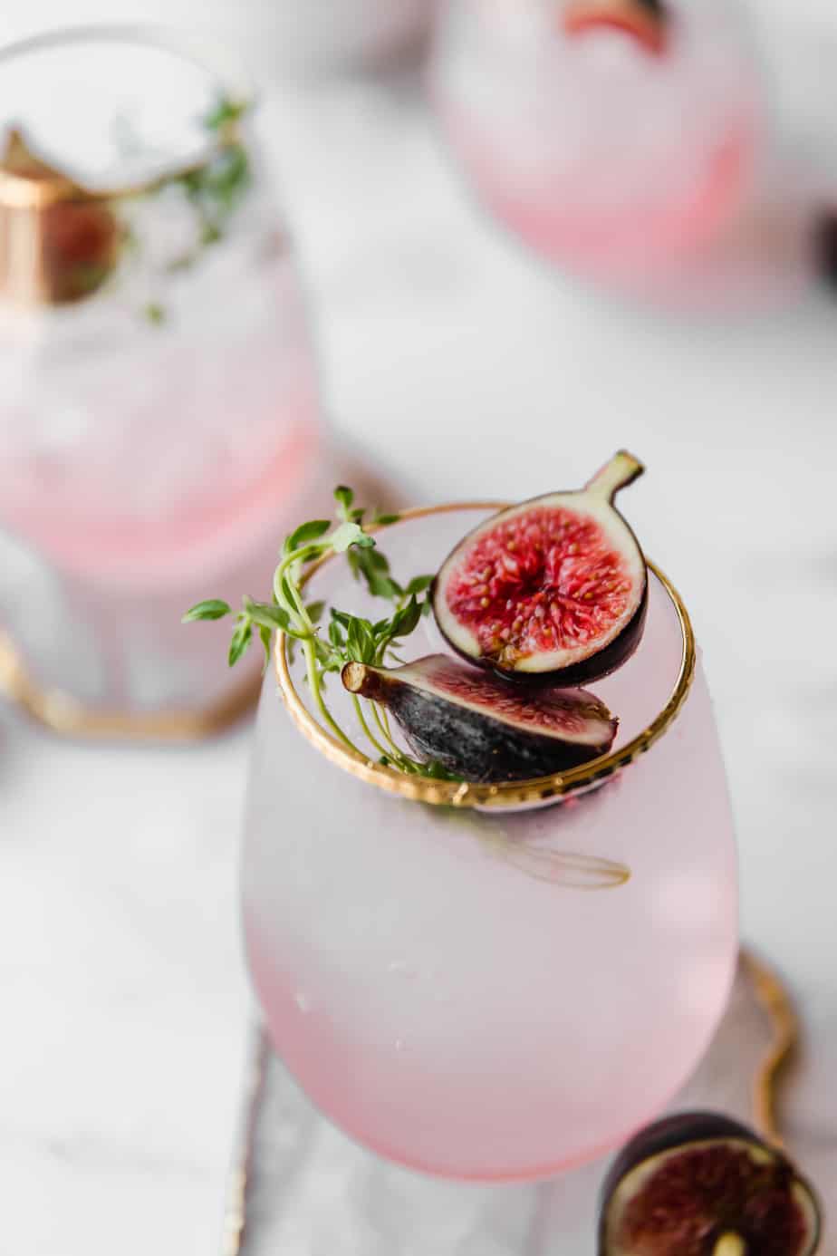 fig thyme gin cocktail