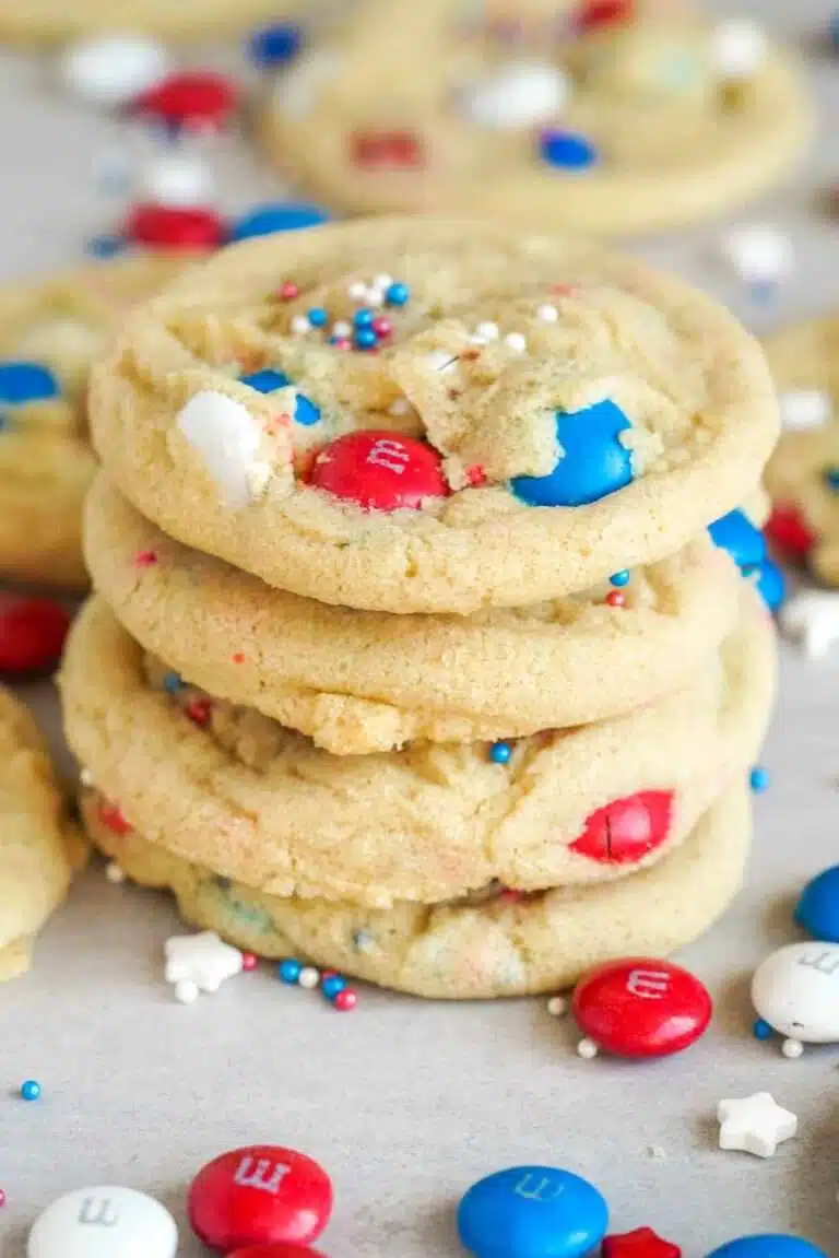 15 Creative Patriotic Cookies You'll Love