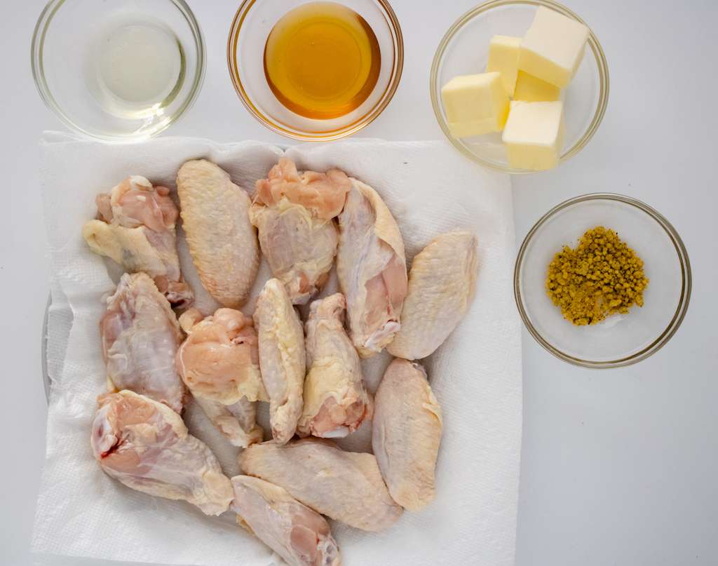 Ingredients for this lemon pepper buffalo wild wings recipe.