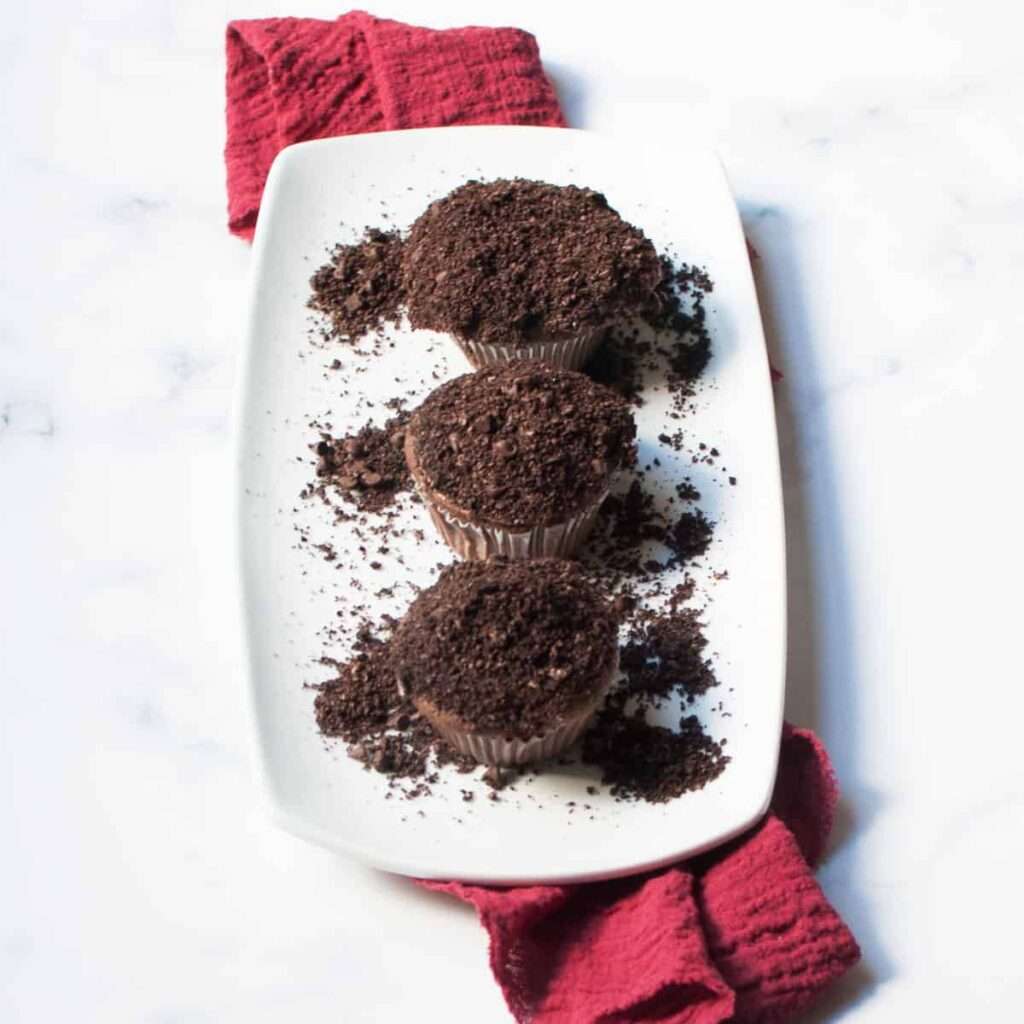 Oreo Crunch Cupcakes