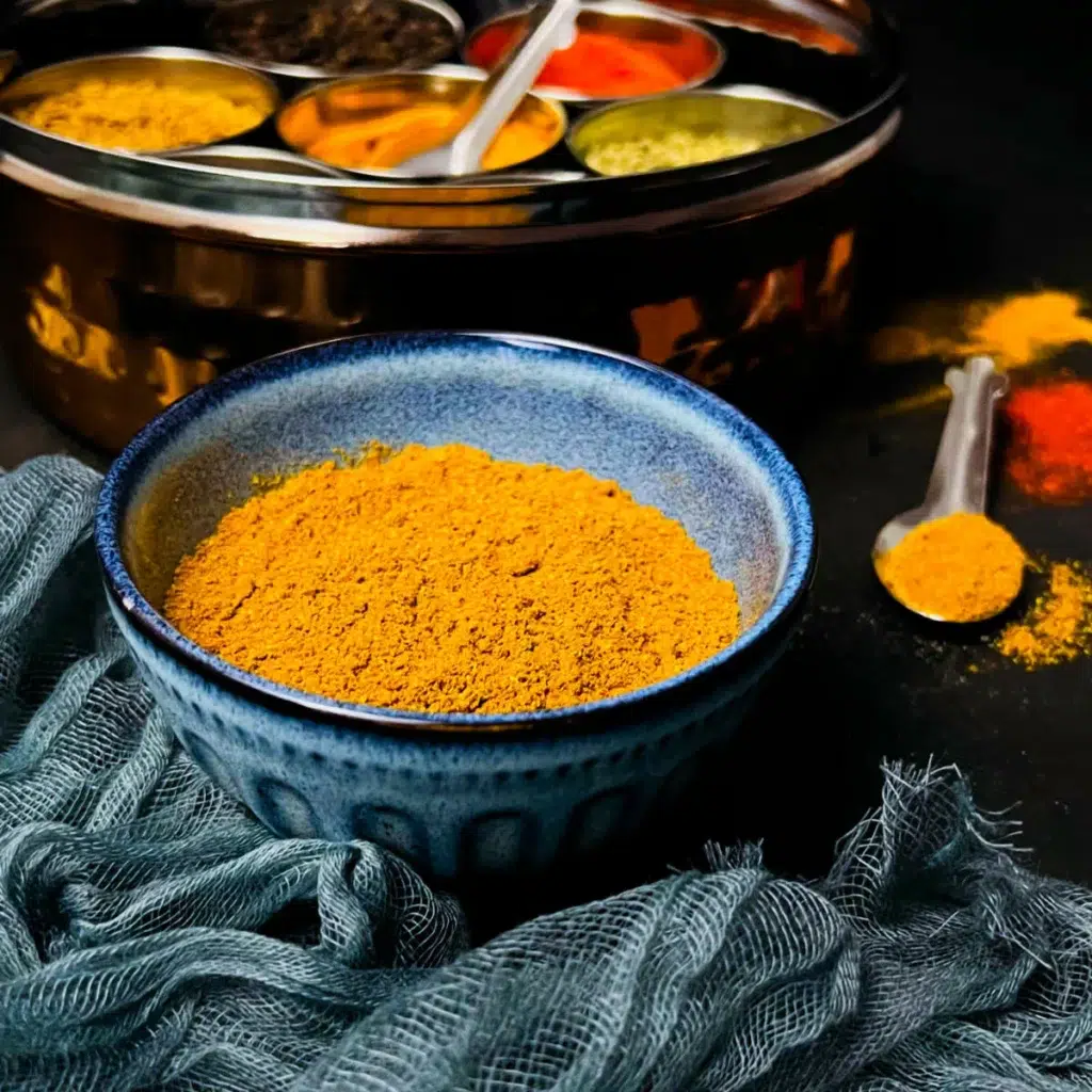 27 of the Best Homemade Seasoning Mixes homemade-curry-powder-7-jpg.webp