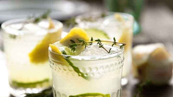 11 Refreshing Limoncello Cocktail Recipes