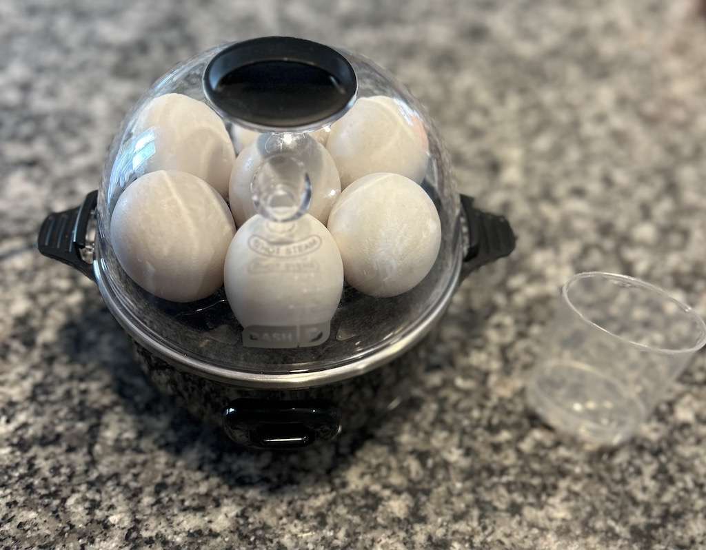 The Dash Rapid Egg Cooker Makes Meal Prep So Easy