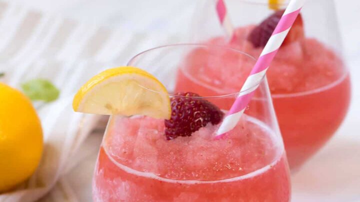 11 Refreshing Wine Slushie Recipes for Summer