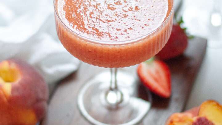 11 Refreshing Wine Slushie Recipes for Summer