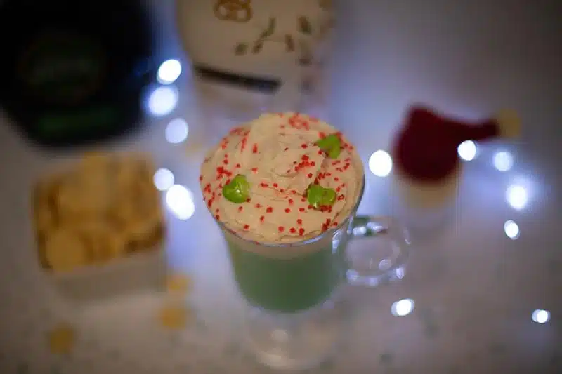 11 Christmas Cocktails with Baileys